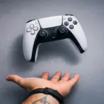 Controle de videogame representando a nova geração de consoles como o PS6
